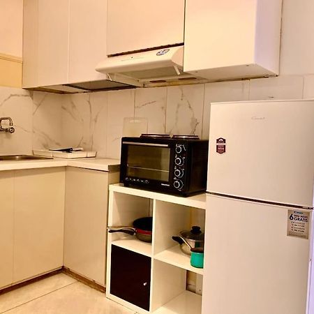 2 Bedroom Apartment 300 Meters Metro Aghios Loanis Athen Eksteriør billede