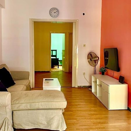 2 Bedroom Apartment 300 Meters Metro Aghios Loanis Athen Eksteriør billede